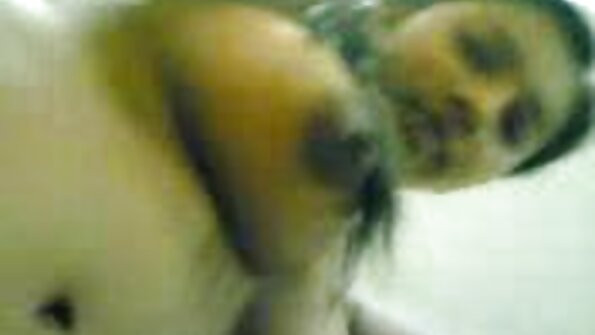 Cycata mamuśka otrzymuje głębokie kulki od pasierba filmy erotyczne hd